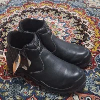 کفش ایمنی نو سایز ۴۲