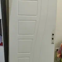 درب چوبی سرویس بهداشتی