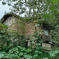 300-متر-با-بنای-قابل-سکونت-در-منطقه-برند-کتشال