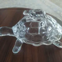 جاشکلاتی نو،جنس کریستال