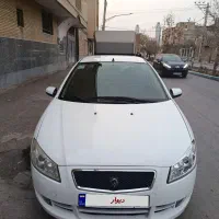 رانا Lx  مدل 1393