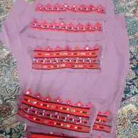 لباس به فروش میرسد