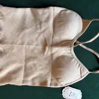 ۲کار لباس و گن ورزشی|لباس|قم, انسجام|دیوار