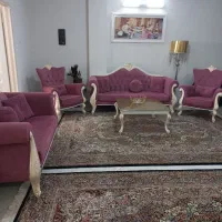 مبلمان و میز ناهار خوری و پرده