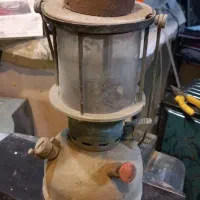 چراغ زنبوری|کلکسیون اشیاء عتیقه|آستانه اشرفیه, |دیوار