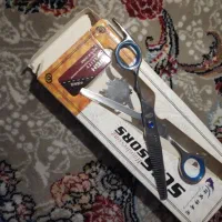 قیچی آرایشگری نوع|آرایشگاه و سالن‌های زیبایی|رشت, دیانتی|دیوار