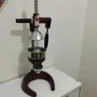 آب میوه گیر