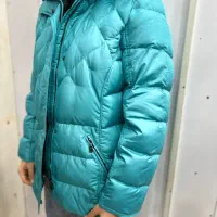 ب یک فروشنده خانم ترجیحامجردبرای شیفت صبح نیازمندی