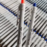 حک با دستگاه لیزر و فایبر روی خودکار