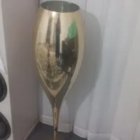 گلدان طلای و استند