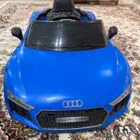 ماشین شارژی آئودی بسیار تمیز