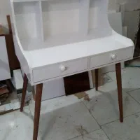 میز تحریر طرح پیانو