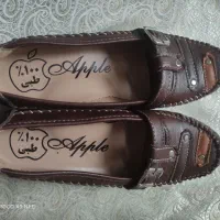 کفش طبی زنانه|کیف، کفش، کمربند|قم, قلعه کامکار|دیوار