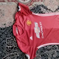 پیراهن اصلی ورزشی