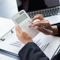 خدمات مالیاتی