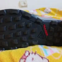 کفش آدیداس ترکس اورجینال مشکی قرمز|کیف، کفش، کمربند|سنندج, |دیوار