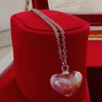 گردنبند لاکچری مناسب هدیه