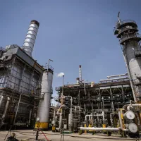 استخدام فوری اقا در پالایشگاه با حقوق بالا|استخدام صنعتی، فنی، مهندسی|تهران, میرداماد|دیوار