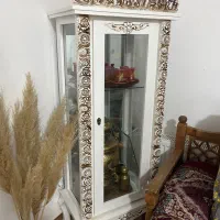 ویترین تمیز و‌سالم نو