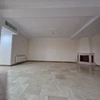 قلهک       ۱۰۵ متر        فول مشاعات