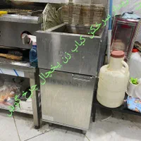 یخچال فرسرخکن خریدارم چرخ گوشت|کافی‌شاپ و رستوران|تهران, تهران‌نو|دیوار