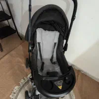 کالسکه و آغوشی