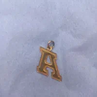 پلاک طلا در حد نو