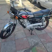 هوندا۱۲۵ درحده خشک