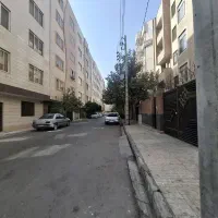 ویلایی سندششدانگ/گلبرگ ۱۰/تراکم ۵سقف