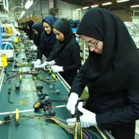 نیازمند نیروی خانم دستگاه پلاستیک کار سبک