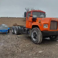 ماک اوراقی|خودرو سنگین|صوفیان, |دیوار