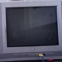 تلوزیون LG و زیر تلوزیونی
