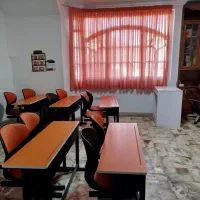 میز و صندلی دانش‌آموز