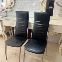 دوعدد صندلی چرم فلزی