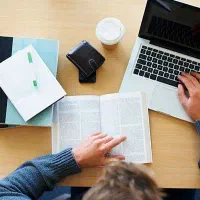 انجام پایان‌نامه و پروپوزال دندان‌پزشکی