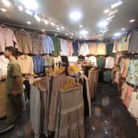 نیازمند فروشنده بچه گانه