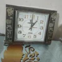 ساعت دیواری قدیمی