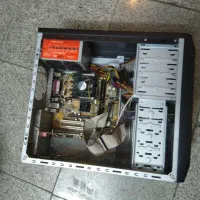 کیس کامپیوتر پنتیوم ۴ با کیبورد وایرلس