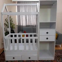 تخخواب و کمد کودک در حد نو