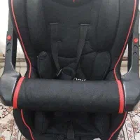 صندلی خودرو در حد نو خارجی