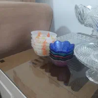 تعدادی ظروف درحدنو  و کار کرده تمیز