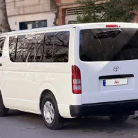 تویوتا هایس ۱۵ نفره استثنایی نو ۲۰۱۱