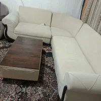 مبل ال در حد تمیز و شیک|مبلمان خانگی و میز عسلی|قم, چهل درخت|دیوار