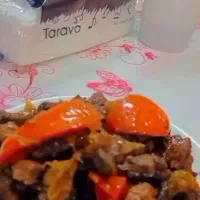 واویشکا و غذاخوری دایی مجتبی