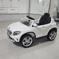 ماشین شارژی بنز در حد نو