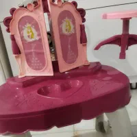 میز آرایش بچه گانه از 4سال تا 9سال تمیز 500هزار