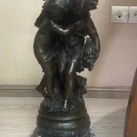 مجسمه برنز اروپایی آنتیک حجیم