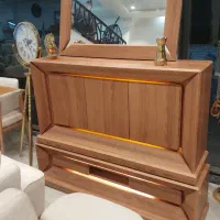 تولید آینه کنسول کاژو