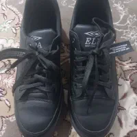 کفش کتونی