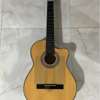 گیتار والنسیا